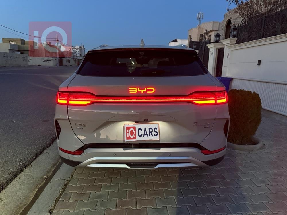 بي واي دي سونغ بلس